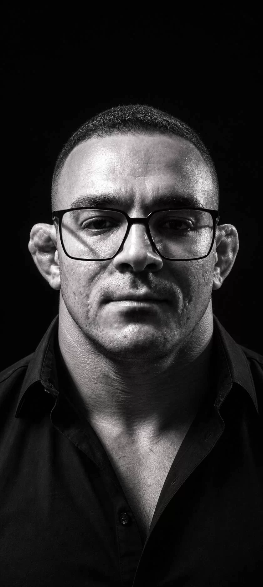 پرامپت تبدیل عکس به پرتره کشتی‌گیر حرفه‌ای | Wrestler Portrait